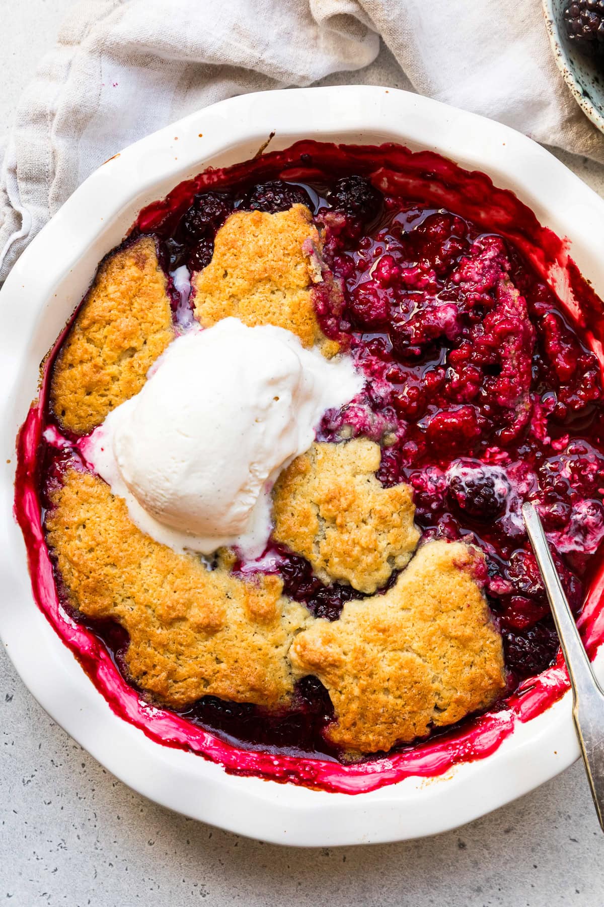 Blackberry Cobbler – Skinnytaste