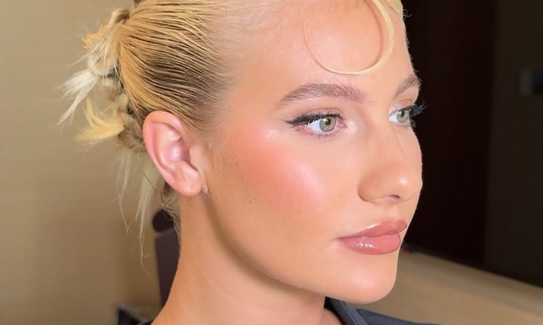 The Ultimate Guide to Building a Blush Wardrobe