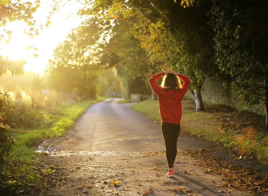 Japanese Walking Is the Easy Health Trend for Mature Women
