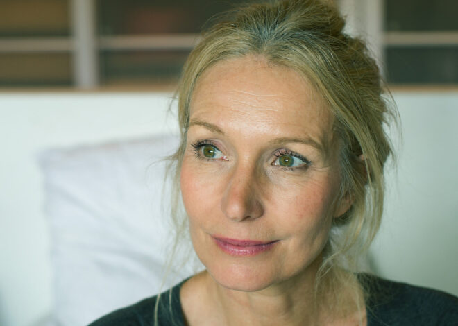 How to Prep Mature Skin for Makeup