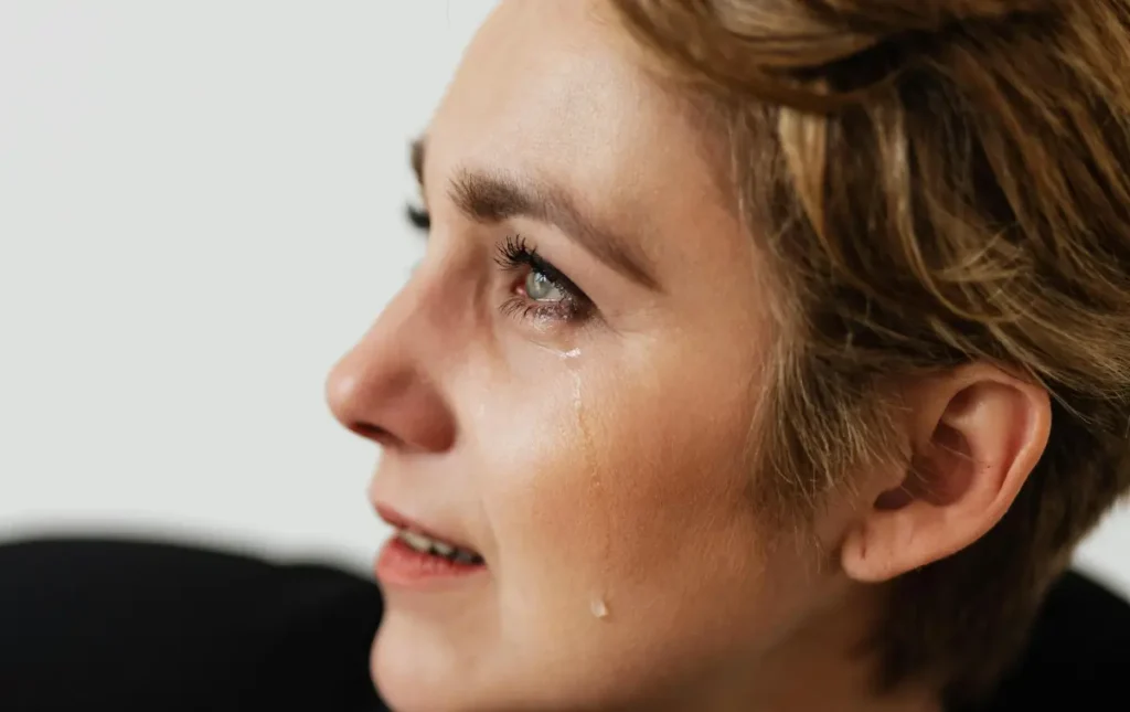 Can tears cause acne? - beautiful with mind